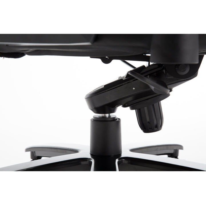 TITAN II - GAMING CHAIR